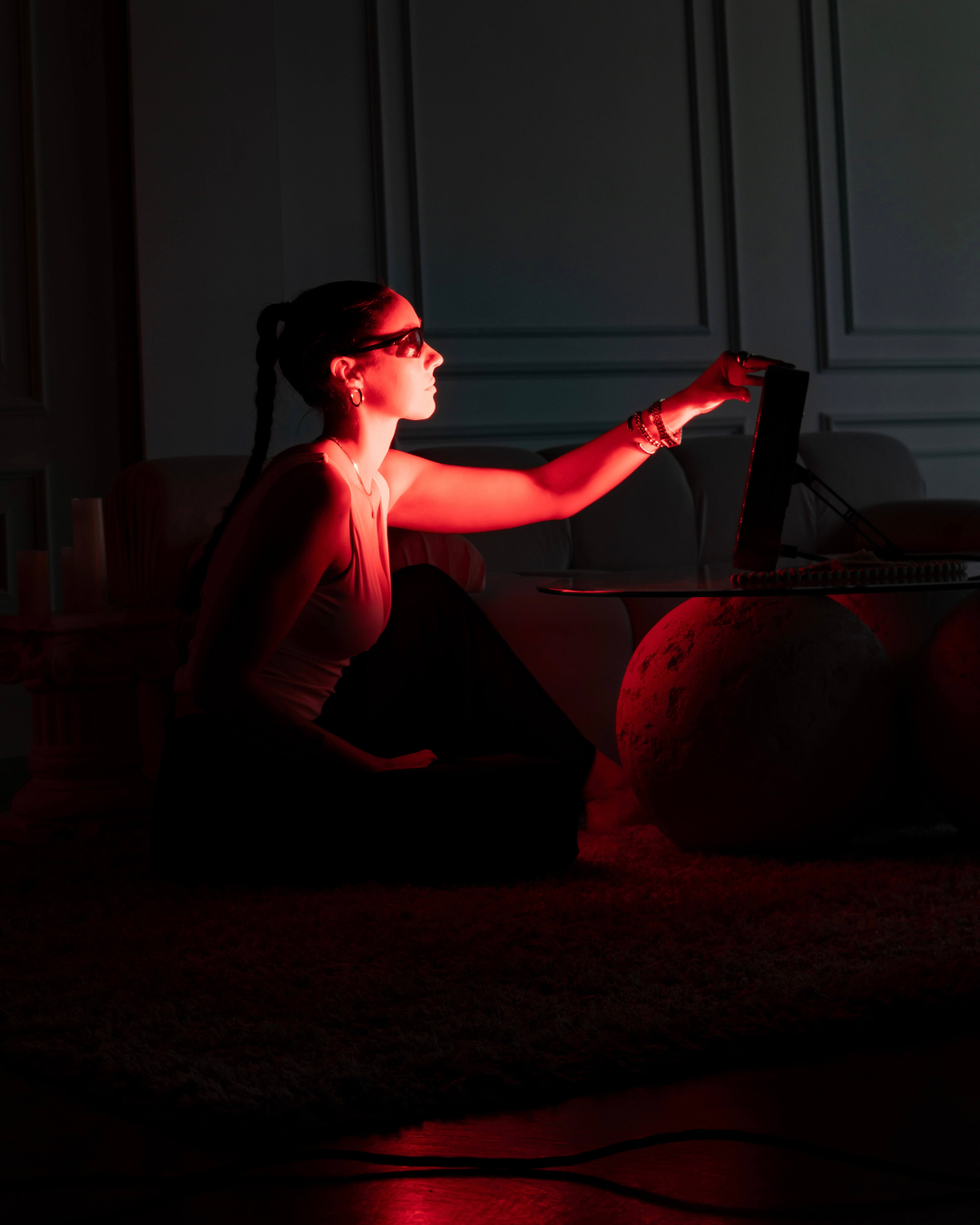 WellNest Small Red Light Therapy Panel – Targeted Recovery Series