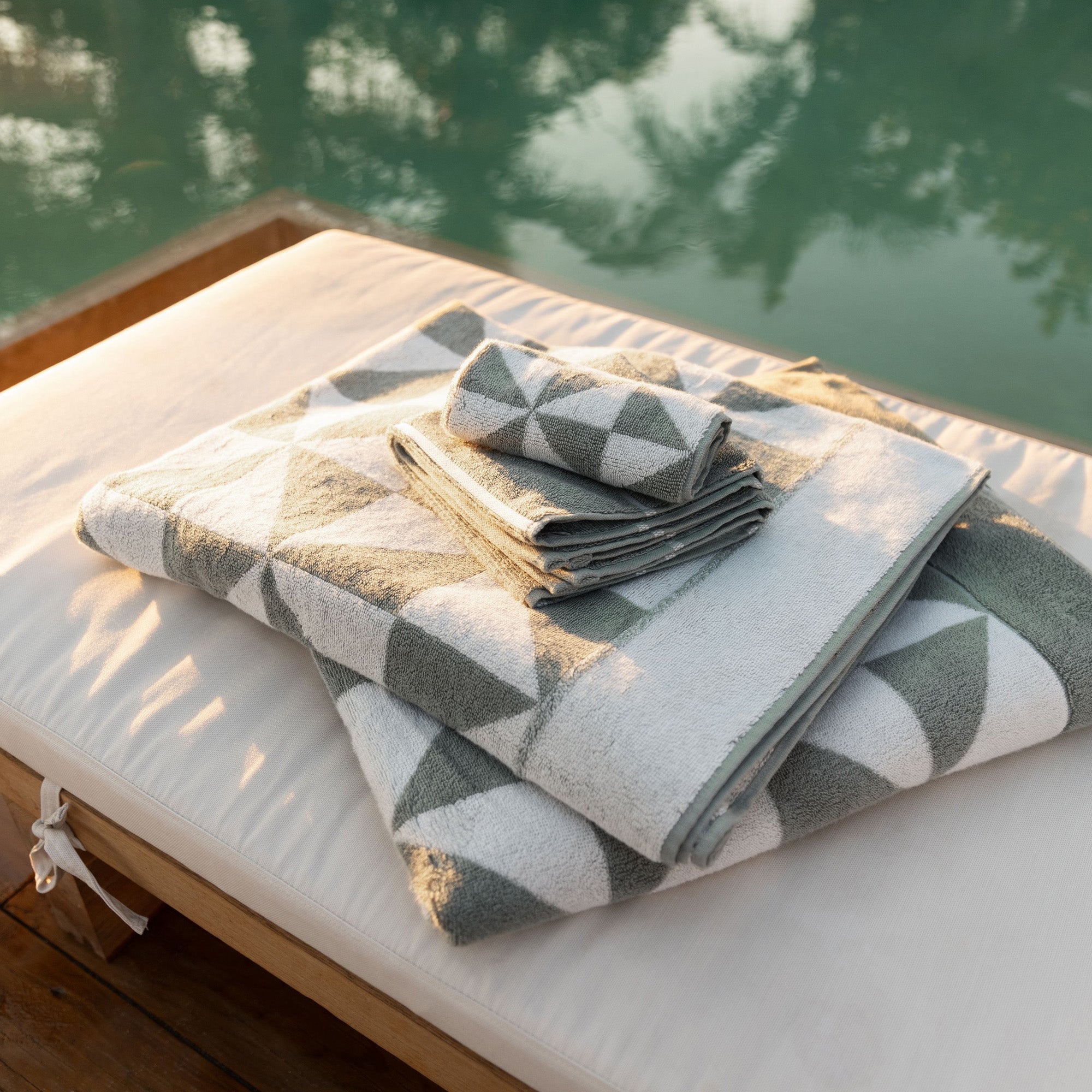WellNest Umbra Spa Towel Set