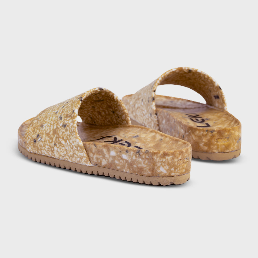 WellNest East Recovery Unisex Slide – Morning Coffee