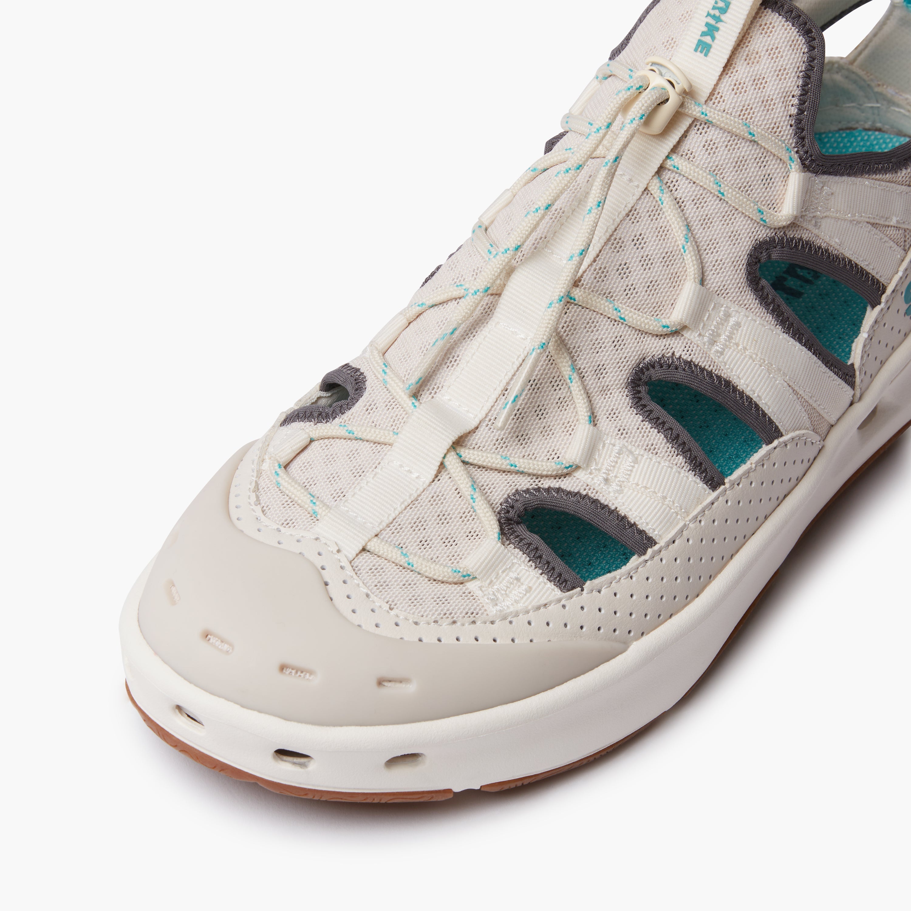 WellNest Aqua Deck Recovery Shoe – Hydrotherapy & Cold Plunge Essential