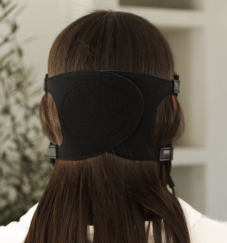WellNest LED Light Therapy Mask – Skin Renewal Series