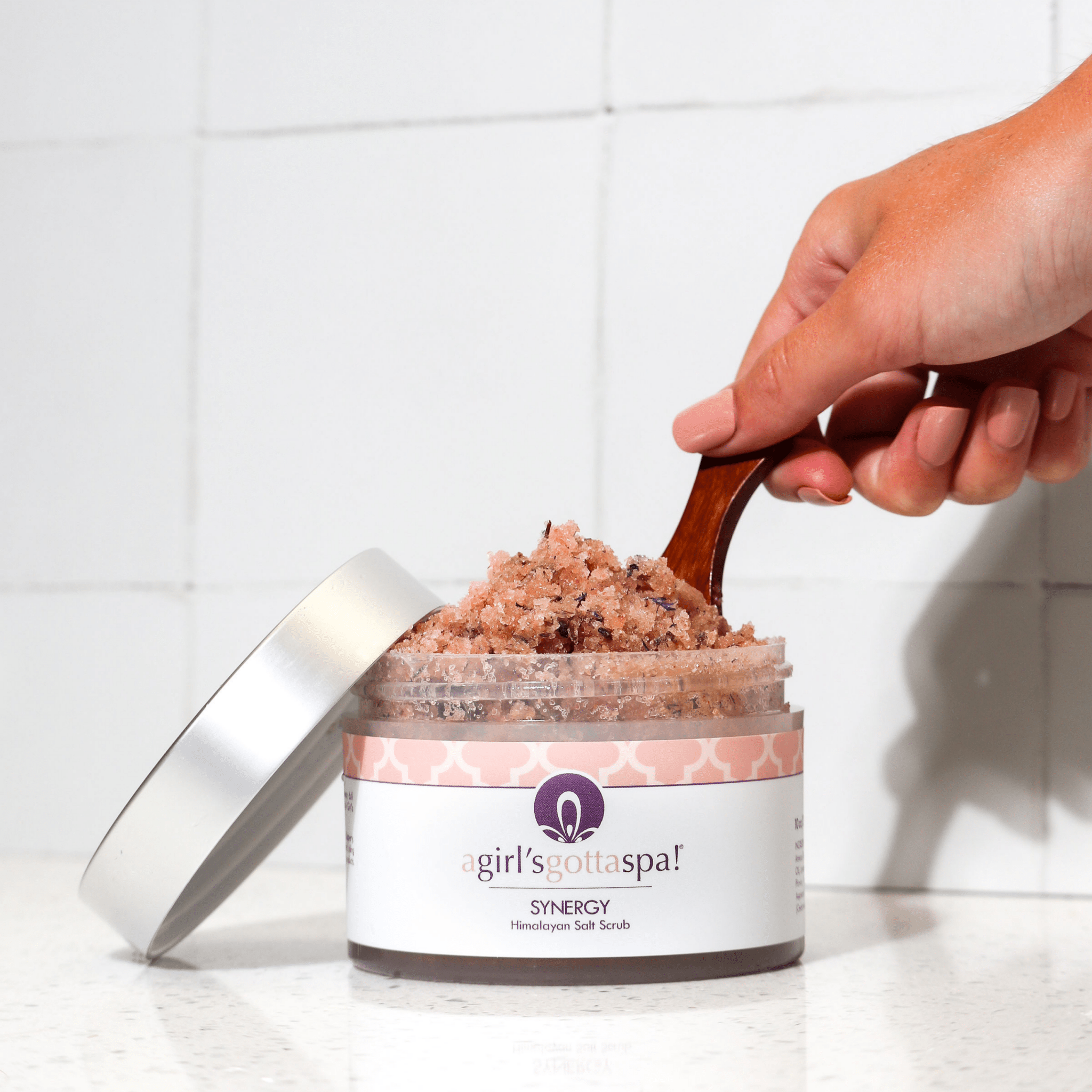 WellNest Synergy Himalayan Salt Body Scrub – Calm Ritual Polish