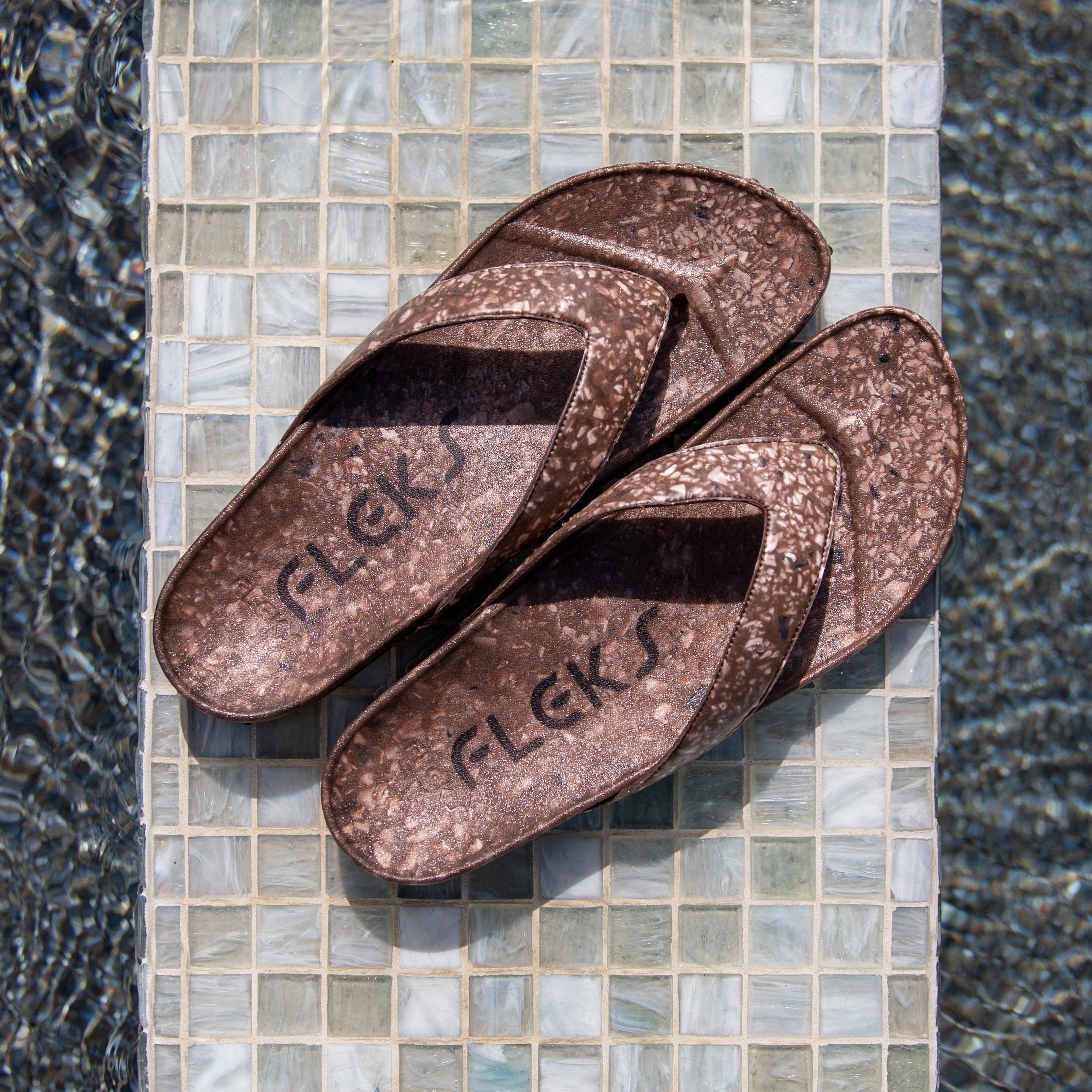 WellNest West Recovery Unisex Flip Flop – Coconut