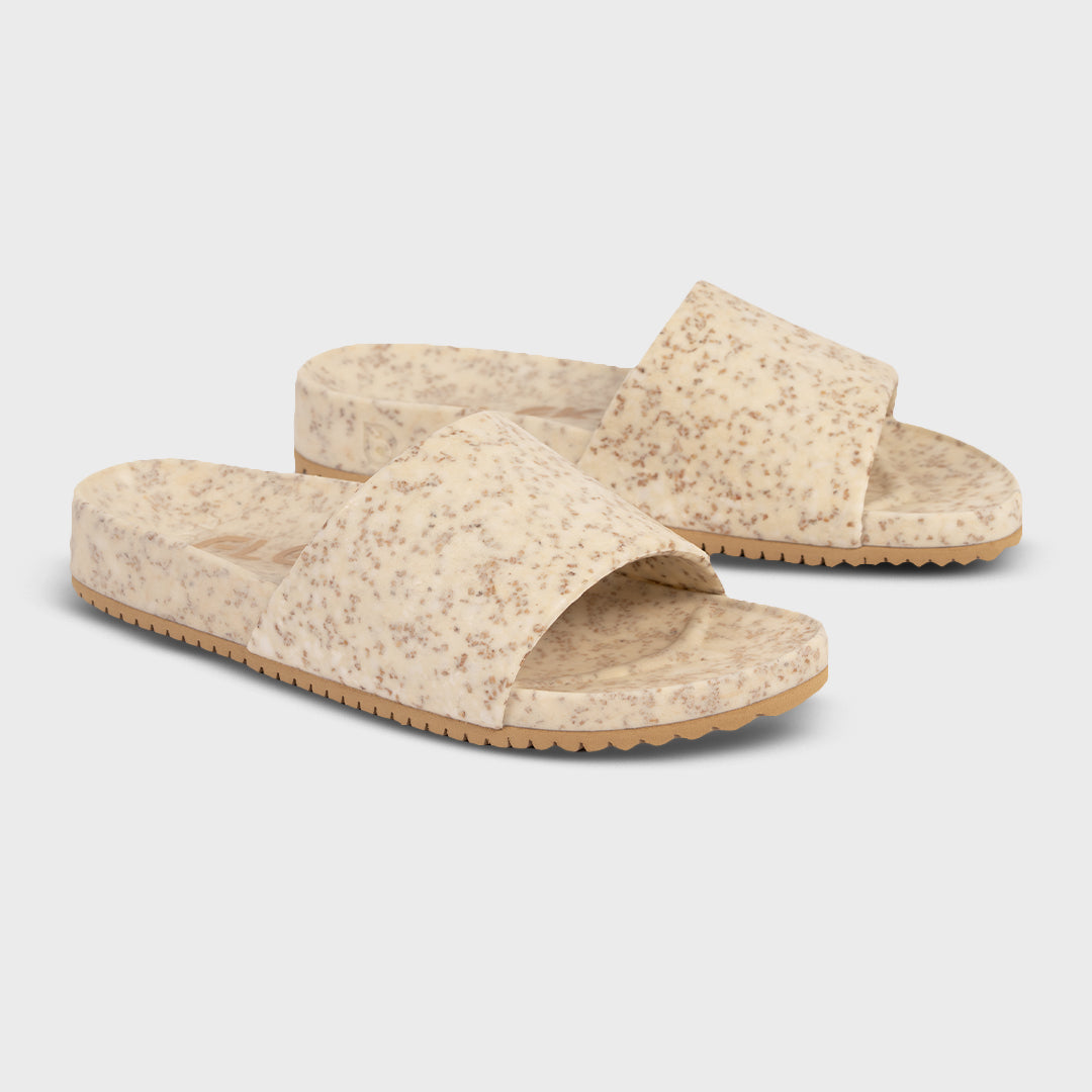 WellNest East Recovery Unisex Slide – White Sand Beach
