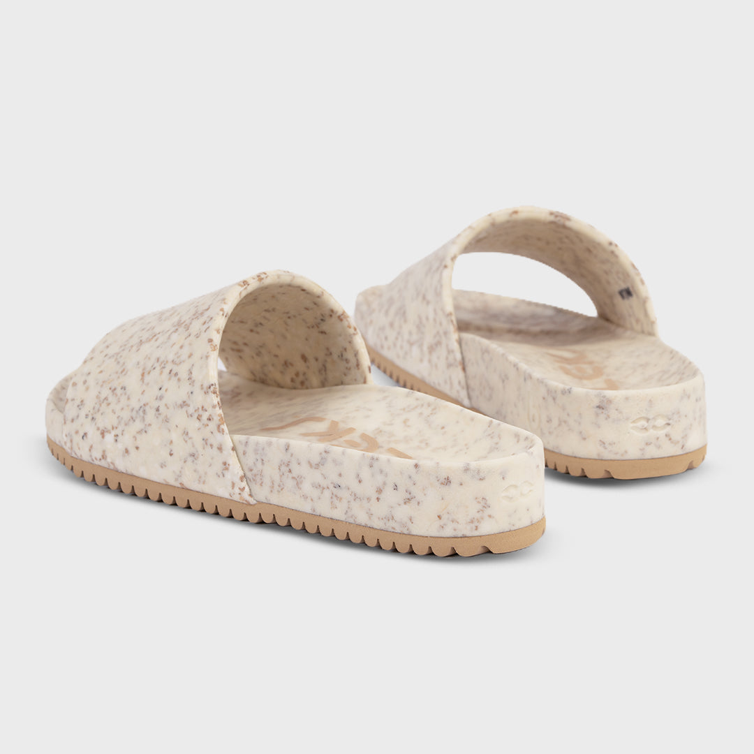 WellNest East Recovery Unisex Slide – White Sand Beach