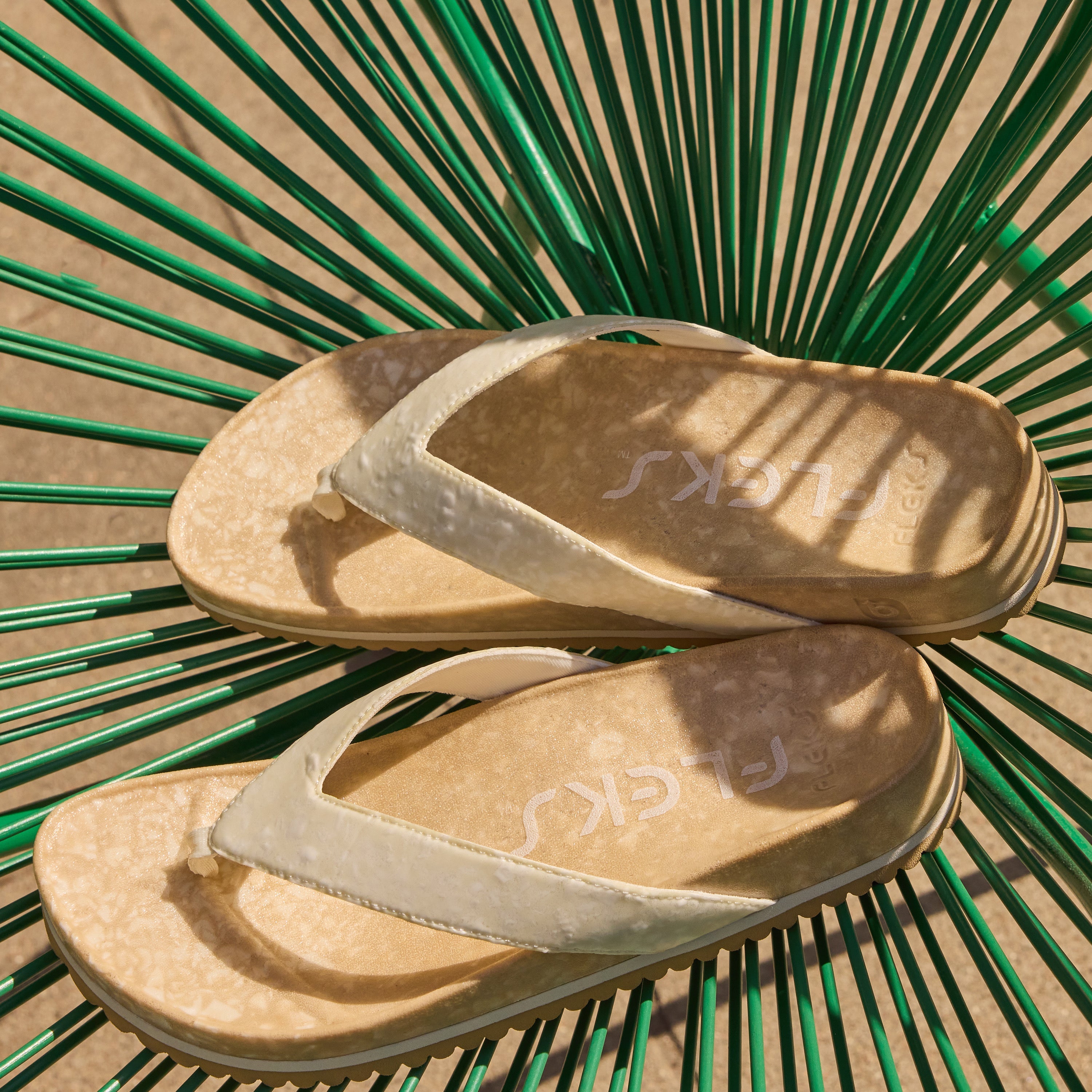 WellNest West Recovery Unisex Flip Flop – Oatmeal