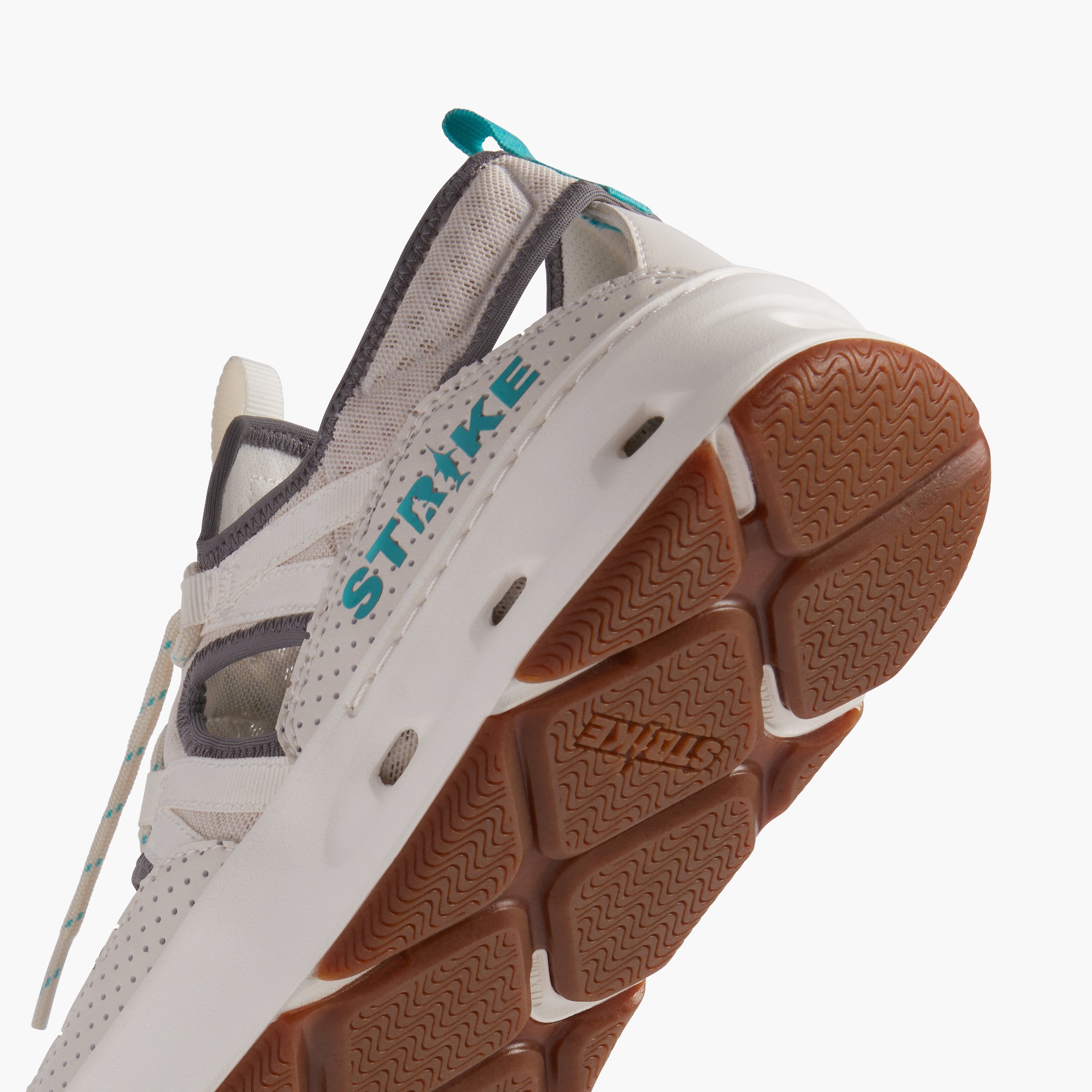 WellNest Aqua Deck Recovery Shoe – Hydrotherapy & Cold Plunge Essential